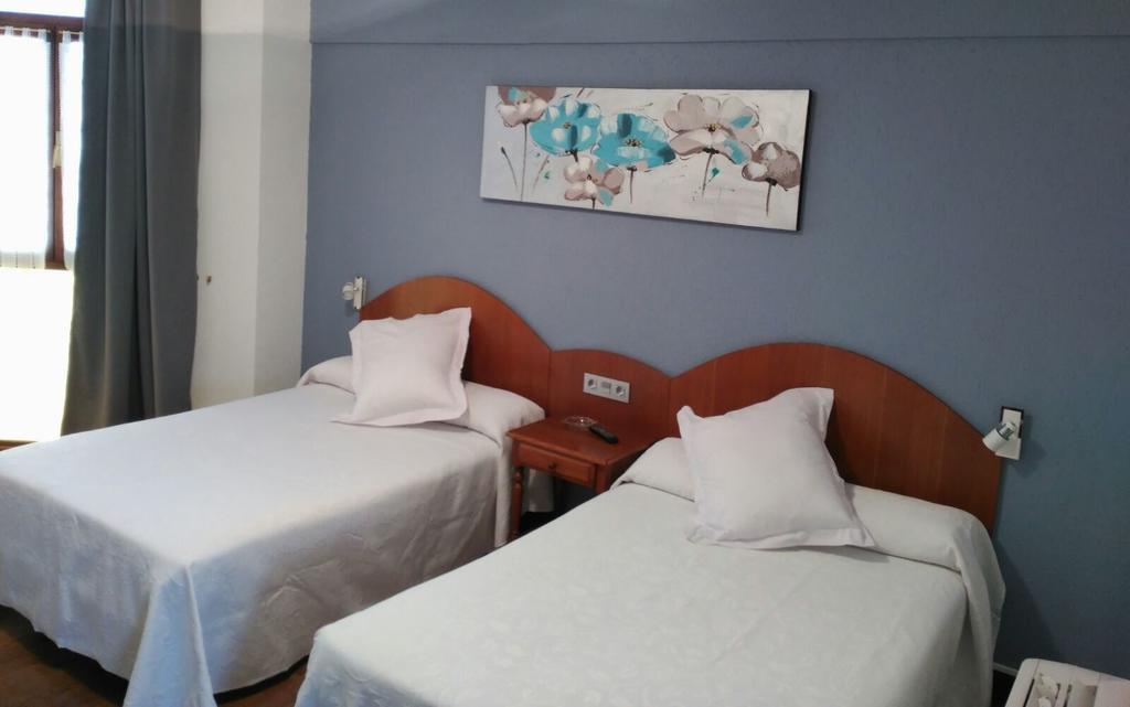 Hotel Urgain Oronoz-Mugaire المظهر الخارجي الصورة